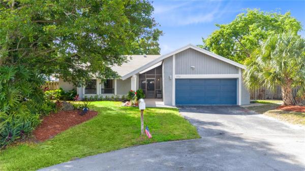 Plantation Hills, 770 NW 77th Ave, Plantation, Florida 33324, image 1