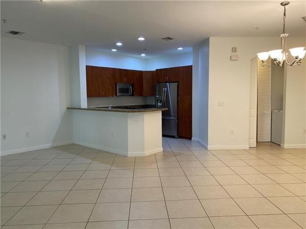 Villa Alhambra, 2925 NW 126th Ave #211, Fort Lauderdale, Florida 33323, image 1