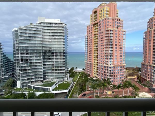 White Egret, 2200 NE 33rd Ave #18J, Fort Lauderdale, Florida 33305, image 1