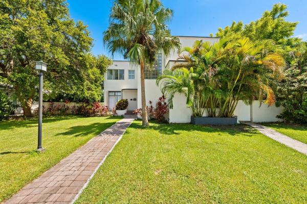 Hollywood Lakes, 1442 Polk St, Hollywood, Florida 33020, image 1