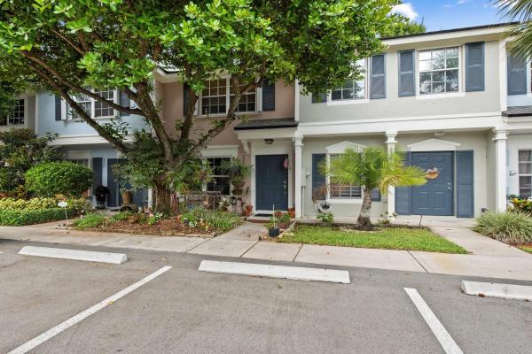 Fiesta, 3320 Confetti Ln #3320, Margate, Florida 33063, image 1