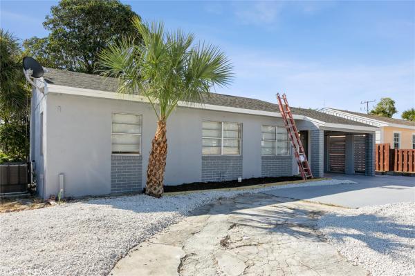 Northmore, 830 45th St, West Palm Beach, Florida 33407, image 1
