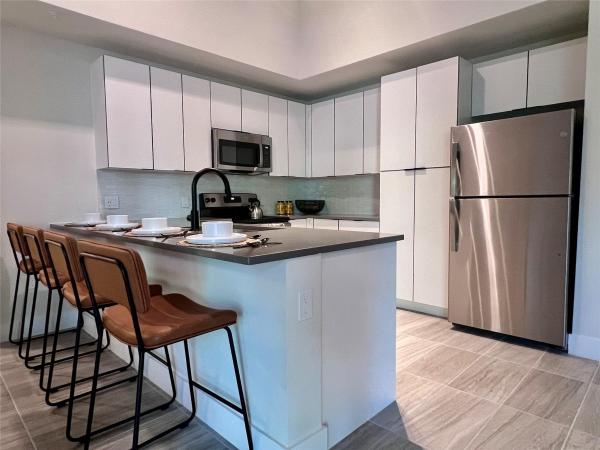 120 N Compass Way #337, Dania Beach, Florida 33004, image 1