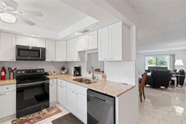Martinique Village, 4301 S Martinique Cir #C2, Coconut Creek, Florida 33066, image 1