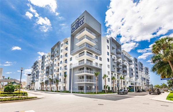 120 N Compass Way #125, Dania Beach, Florida 33004, image 1