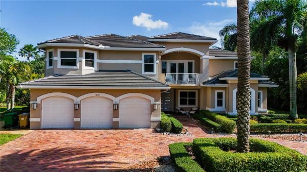 Long Lake Ranches, 10792 Pine Lodge Trl, Davie, Florida 33328, image 1