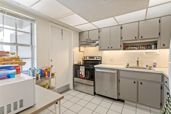 Palm-Aire Country Club 1, 3000 N Palm Aire Dr #403, Pompano Beach, Florida 33069, image 1