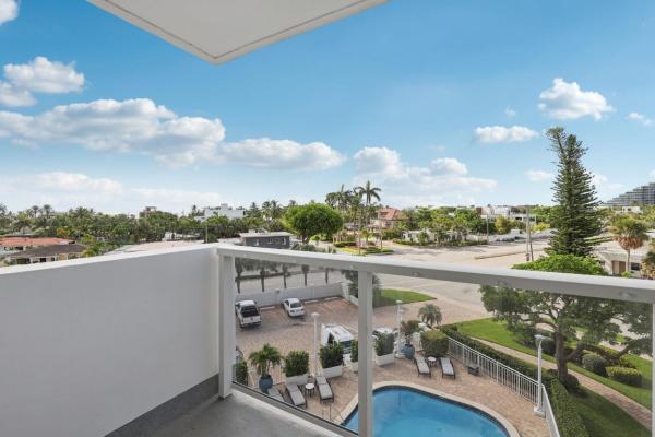 Embassy Tower, 2701 N Ocean Blvd #4C, Fort Lauderdale, Florida 33308, image 1