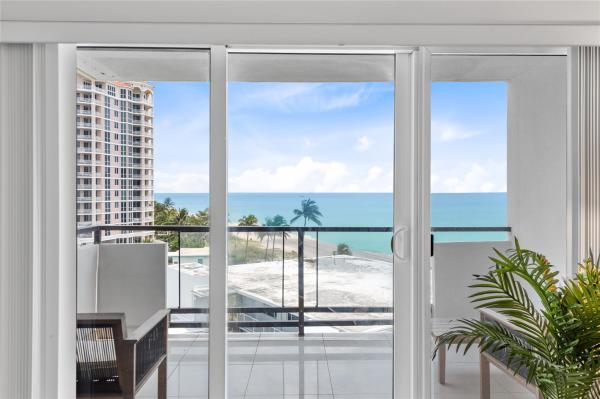 Leisure Towers, 1500 S Ocean Blvd #702, Pompano Beach, Florida 33062, image 1