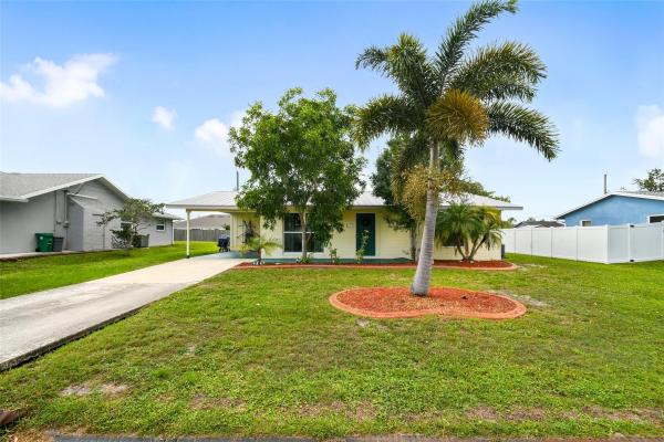 118 SW Ray Ave, Port St. Lucie, Florida 34983, image 1