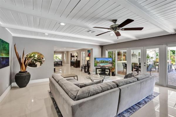 Coral Ridge Galt, 2524 NE 26th Ter, Fort Lauderdale, Florida 33305, image 1