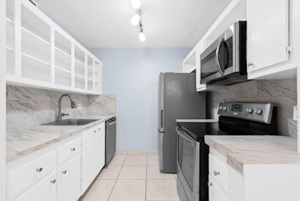 Ivanhoe At Century Village, 1301 SW 134th Way #104B, Pembroke Pines, Florida 33027, image 1