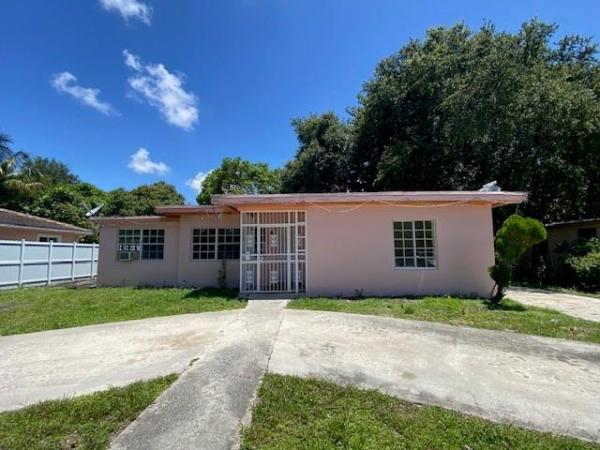 755 NE 140th St, Miami, Florida 33161, image 1