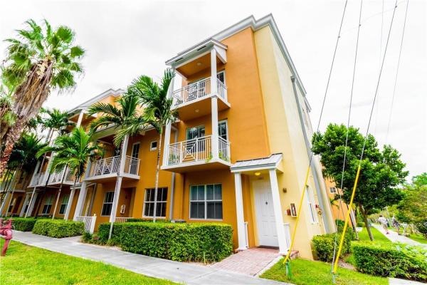 The Village At Sailboat Bend, 1301 SW 4th St #1301, Fort Lauderdale, Florida 33312, image 1