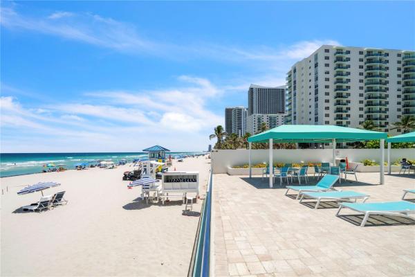 Sea Air Towers, 3725 S Ocean Dr, Hollywood, Florida 33019, image 1