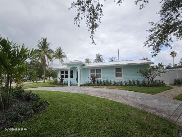 Coral Key Villas, 2201 NE 49th St, Lighthouse Point, Florida 33064, image 1