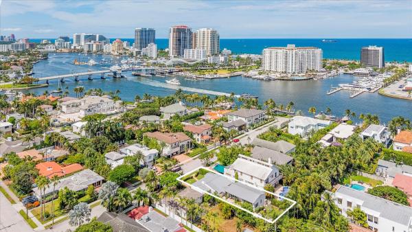 Idlewyld, 2612 Alamanda Ct, Fort Lauderdale, Florida 33301, image 1