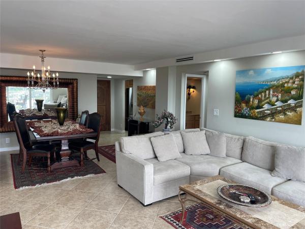 Golden Horn, 427 Golden Isles Dr #14C, Hallandale Beach, Florida 33009, image 1