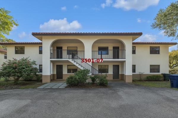 Castlewood, 3501 NW 114th Ln, Coral Springs, Florida 33065, image 1