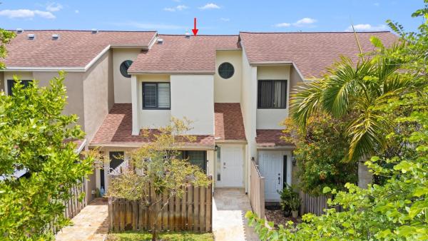 City View Townhomes, 350 City View Dr, Fort Lauderdale, Florida 33311, image 1