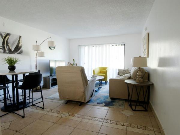 Presidential Golfview, 1920 N Congress Ave #105, West Palm Beach, Florida 33401, image 1