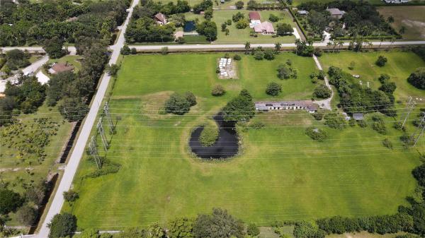 Sunshine Ranches, 12880 Luray Rd, Southwest Ranches, Florida 33330, image 1