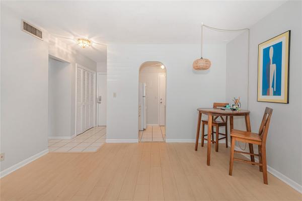 Georgian Courts, 1821 NE 62nd St #310, Fort Lauderdale, Florida 33308, image 1