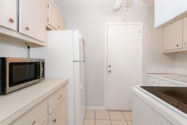 Georgian Courts, 1821 NE 62nd St #310, Fort Lauderdale, Florida 33308, image 1