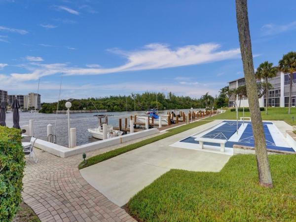 Penthouse North, 105 NE 19th Ave #452, Deerfield Beach, Florida 33441, image 3