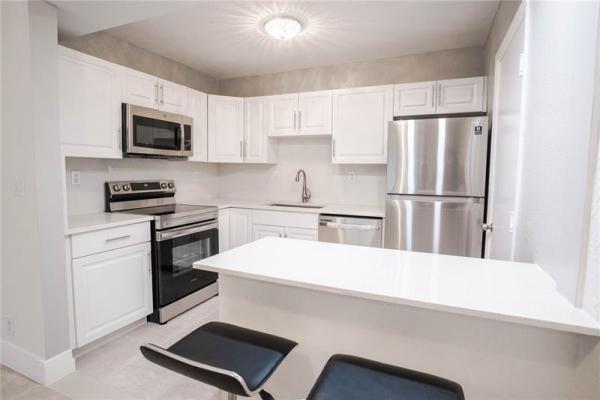 Coco Cay, 760 SE 2nd Ave #D215, Deerfield Beach, Florida 33441, image 1