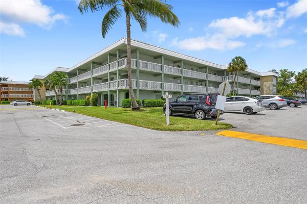 Sandalfoot South, 9810 Marina Blvd #1126, Boca Raton, Florida 33428, image 1