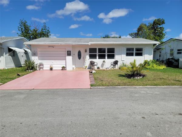 Paradise Gardens 2, 1450 NW 69th Ave, Margate, Florida 33063, image 1