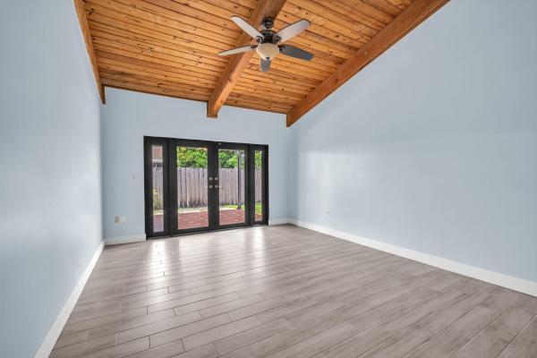 Cedarwoods At Pembroke Lakes, 2341 Walnut Ct, Pembroke Pines, Florida 33026, image 3