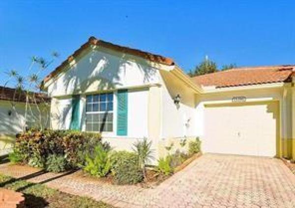 Floral Lakes, 15396 Rosaire Ln #155396, Delray Beach, Florida 33484, image 1