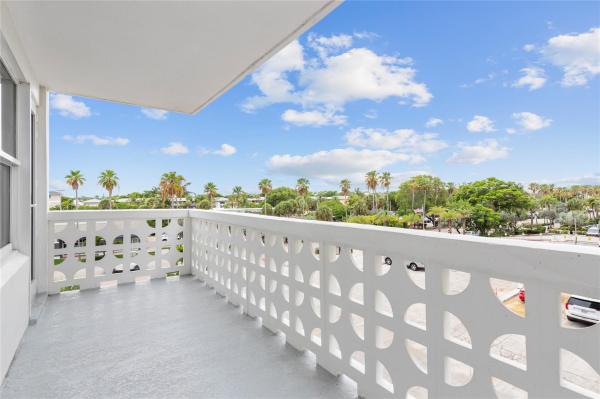 Ocean Summit, 4010 Galt Ocean Dr #312, Fort Lauderdale, Florida 33308, image 1