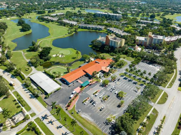 Country Club Village, 16475 Golf Club Rd #110, Weston, Florida 33326, image 1