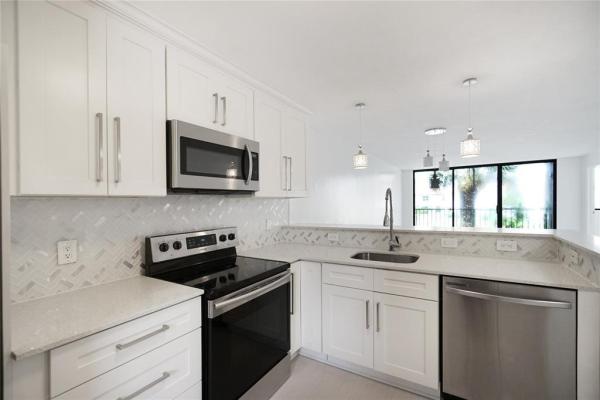 Tivoli Court At The Fountains Of Palm Beach, 4090 Tivoli Ct #205, Lake Worth Beach, Florida 33467, image 1
