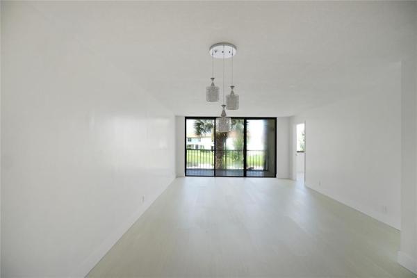 Tivoli Court At The Fountains Of Palm Beach, 4090 Tivoli Ct #205, Lake Worth, Florida 33467, image 1