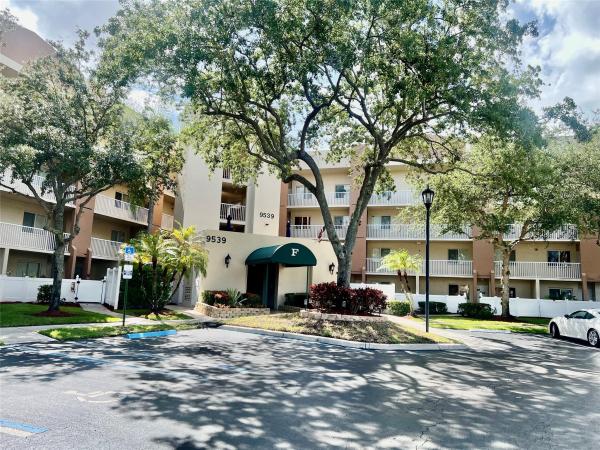 Weldon, 9539 Weldon Cir #406, Tamarac, Florida 33321, image 1