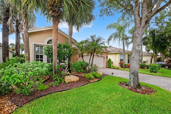Valencia Shores, 7859 Sundial Harbor Pt, Lake Worth Beach, Florida 33467, image 1