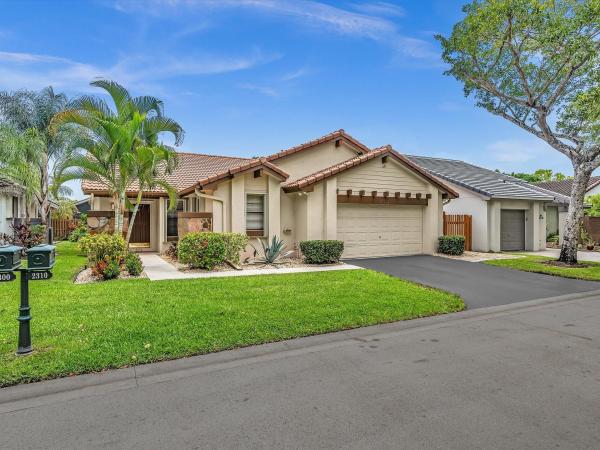 Patio Homes 1 At Country Isles, 2310 Dover, Weston, Florida 33326, image 1