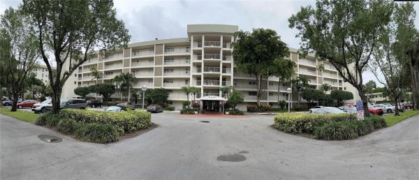 Palm-Aire Country Club 4, 3150 N Course Ln #610, Pompano Beach, Florida 33069, image 1