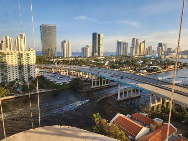 19355 Turnberry Way #19-F, Miami, Florida 33180, image 1