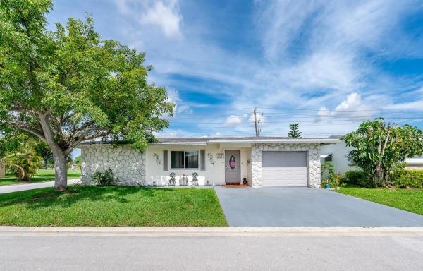 Paradise Gardens 3, 1700 NW 70th Ln, Margate, Florida 33063, image 1