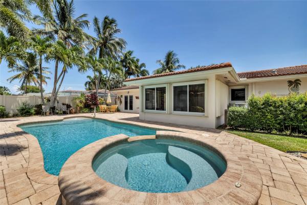 Mary Knoll, 2141 NE 52nd St, Fort Lauderdale, Florida 33308, image 1