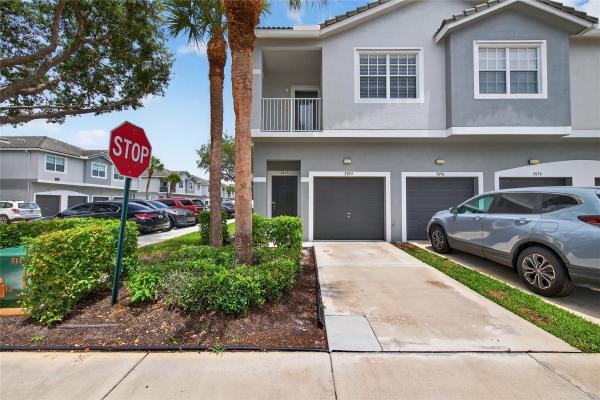 Magnolia Bay, 3095 Grandiflora Dr, Greenacres, Florida 33467, image 1