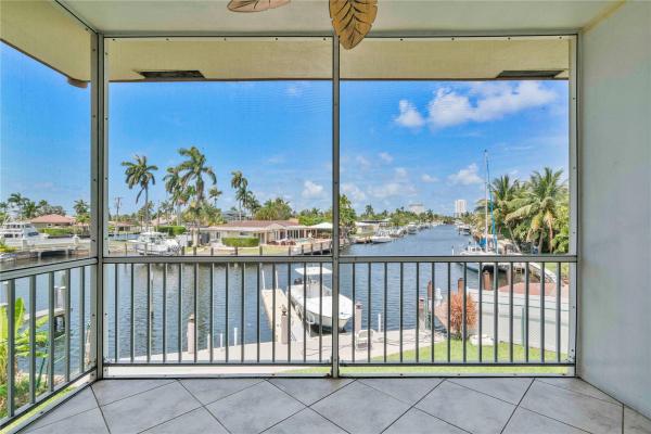 Santa Barbara Gardens, 2201 SE 9th St #206, Pompano Beach, Florida 33062, image 1