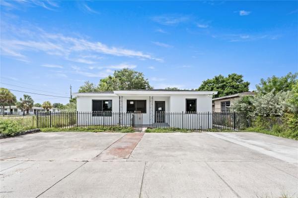 2610 NW 67th St, Unincorporated Dade County, Florida 33147, image 1
