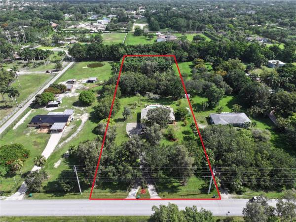 Sunshine Ranches, 14431 Mustang Trl, Southwest Ranches, Florida 33330, image 1