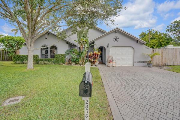 Jero, 2835 NW 110th Ave, Sunrise, Florida 33322, image 1